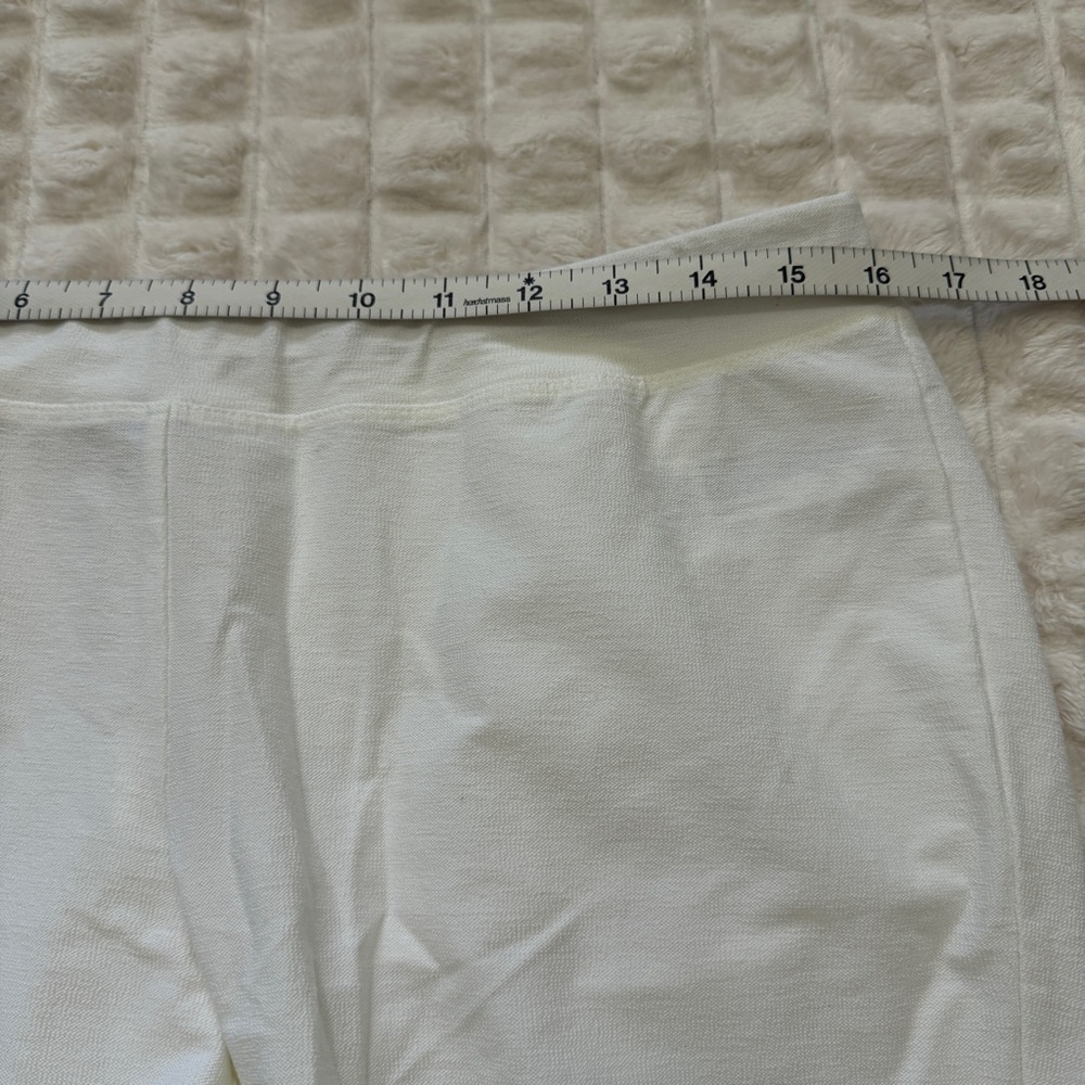 Eileen Fisher Medium White Straight Leg Pants ~ Viscose Stretch Lightweight - Picture 4 of 8